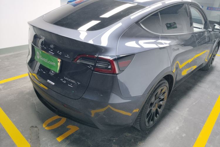 Used Tesla Model Y 2023 Rear-Wheel-Drive Version