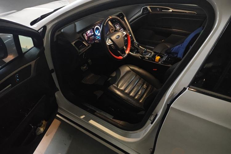 Used Ford Mondeo 2013 2.0L GTDi 200 Fashion Edition