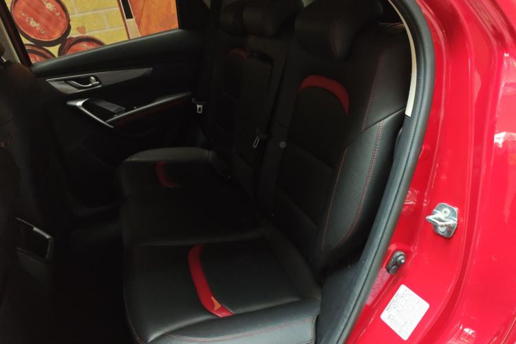 Used CHANGAN CS55 2018 1.5T Automatic Colorful Edition China V Standard Left Rear Seat