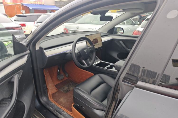 Used Tesla Model Y 2024 Rear-Wheel-Drive Version