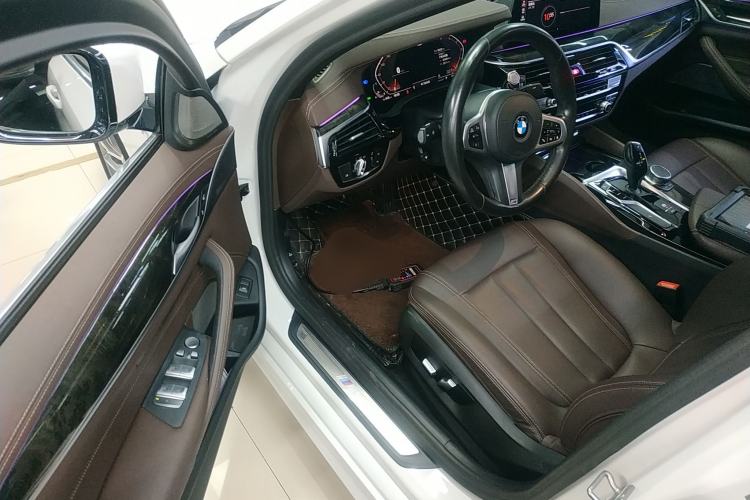 Used BMW 5 Series 2020 525Li M Sport Package Driver Seat