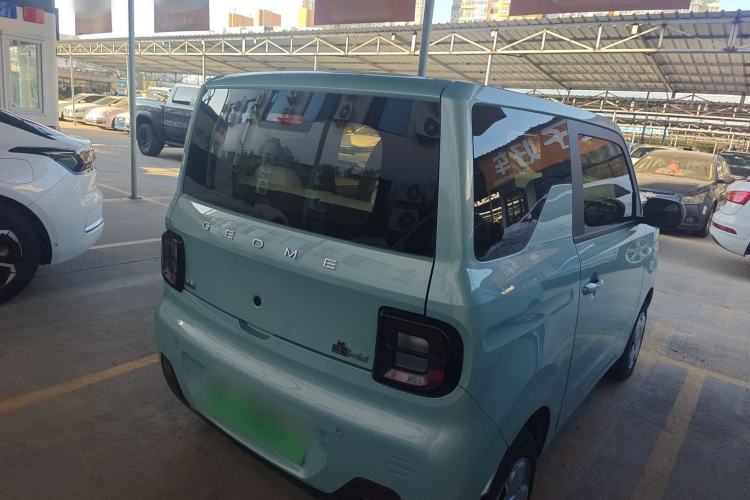 Used Geely Galaxy Panda 2024 Panda Mini 200km Endurance Bear
