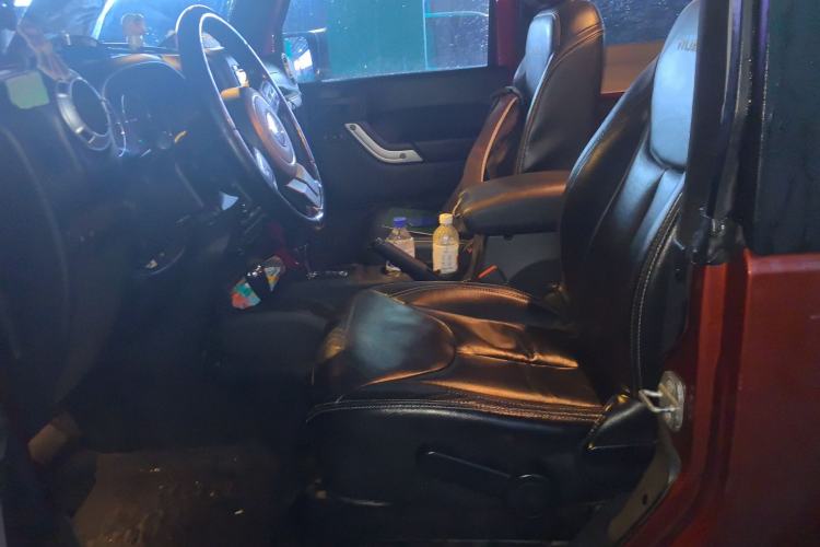 Used Jeep Wrangler 2013 3.6L Rubicon two-door version