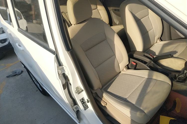 Used Wuling Hongguang 2014 1.5L S Standard Version
