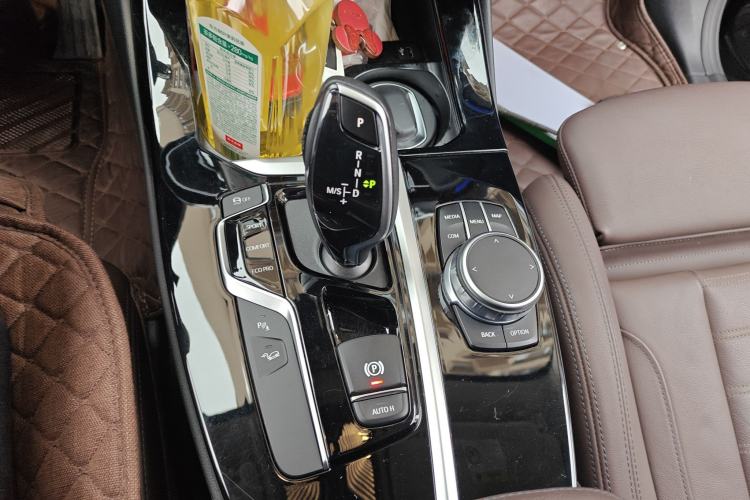 Used BMW X3 2021 xDrive28i Luxury Package Gear Lever