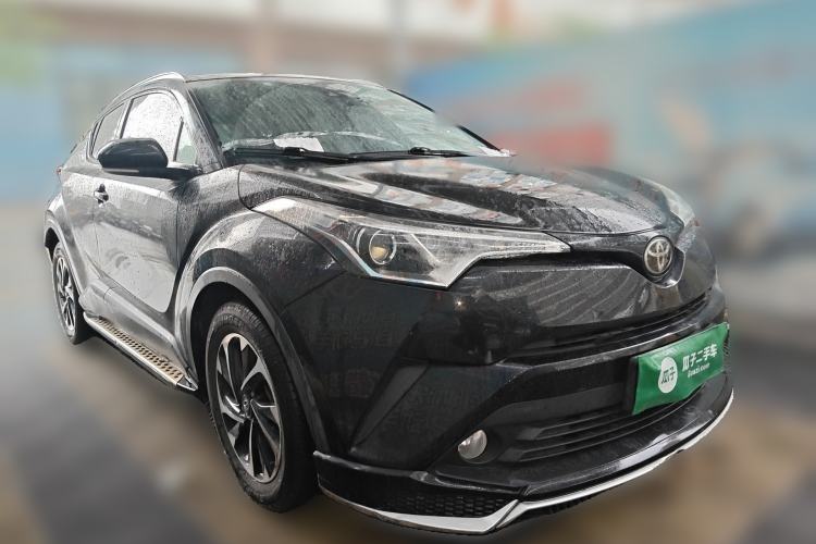 Used Toyota IZOA 2018 2.0L Yichi Version China VI Standard