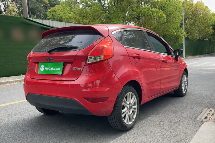 Used Ford Fiesta 2013 Hatchback 1.5L Automatic Fashion Edition Rear Right 45 Deg