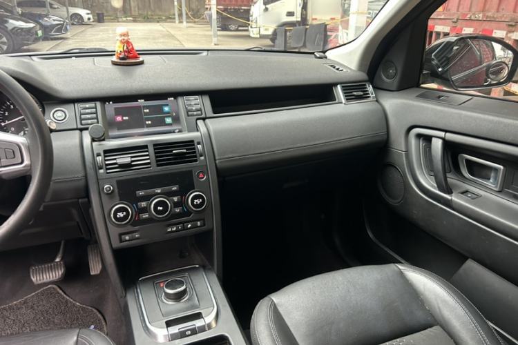 Used Land Rover Discovery Sport 2018 200 PS PURE Edition