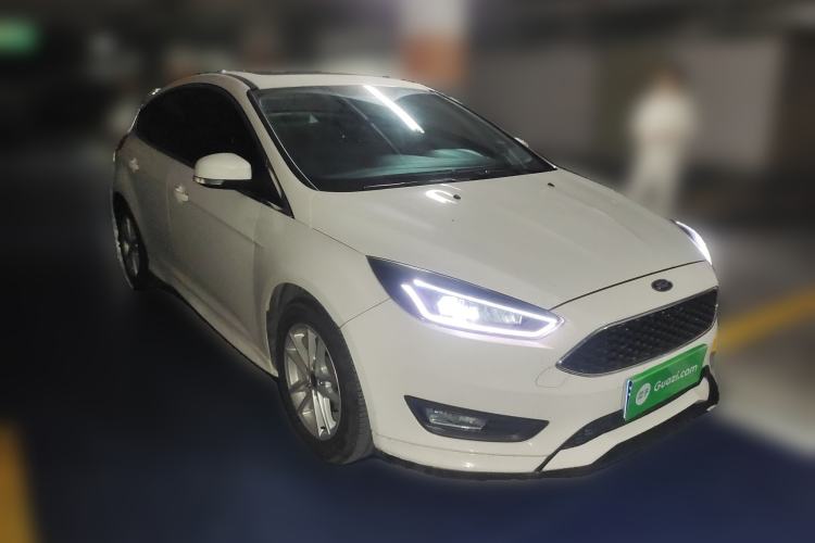 Used Ford Focus 2018 Hatchback Classic 1.6L Automatic Trendy SmartDrive Edition
