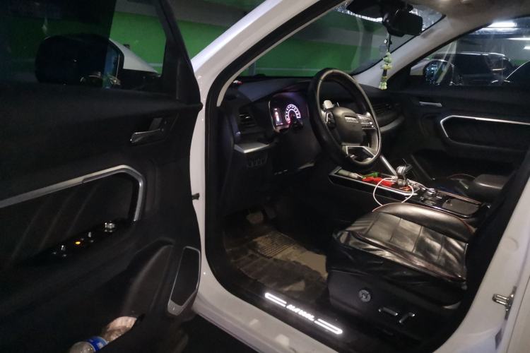 Used Haval H6 2017 Blue Label 2.0T Automatic Two-Wheel Drive Smart Edition