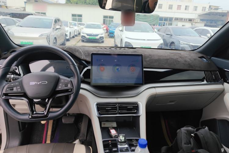 Used BYD Song PLUS New Energy 2024 Honor Edition EV 520km Premium Model
