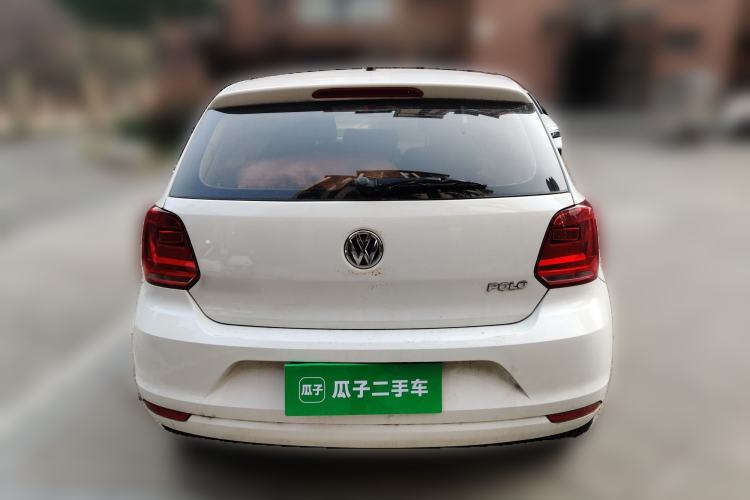 Used Volkswagen Polo 2016 1.4L Manual Fashion Model