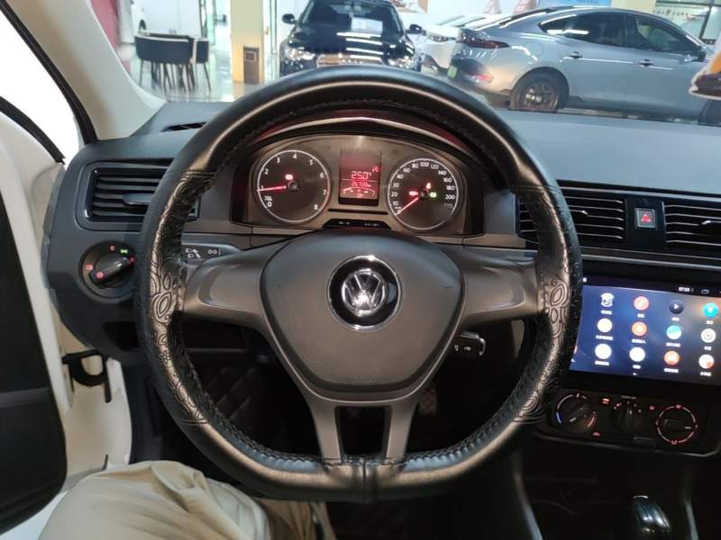 Used Volkswagen Santana 2021 1.5L Automatic Fashion Edition — 10