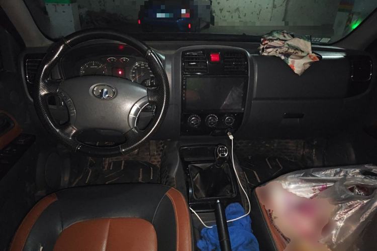 Used Great Wall Wingle 5 2013 2.8T European Version Two-Wheel Drive Elite Version Big Double-Cab GW2.8TC