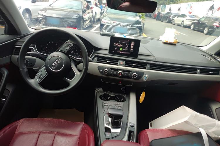 Used Audi A4L 2019 40 TFSI Ambition China VI
