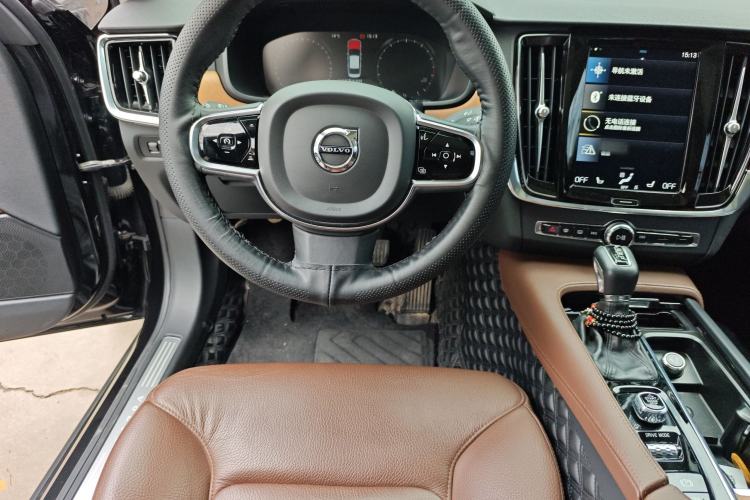 Used Volvo S90 2020 Facelifted T5 Zhiyi Luxury Edition