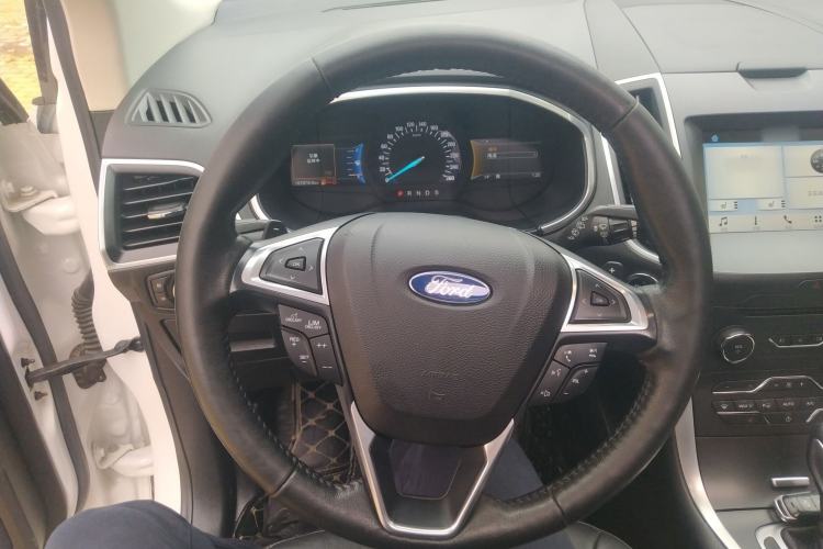 Used Ford Edge 2016 EcoBoost 245 Two-Wheel-Drive Titanium 7-Seater