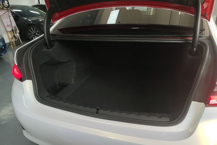 Used BMW 3 Series 2020 325Li First Edition
