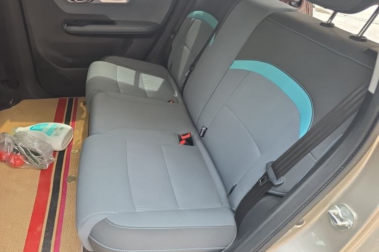 Used AION Y 2023 Plus 610 Enjoy Edition Left Rear Seat