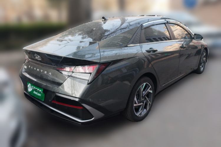 Used Hyundai Elantra 2023 1.5L CVT GLX Elite Edition Rear Right 45 Deg