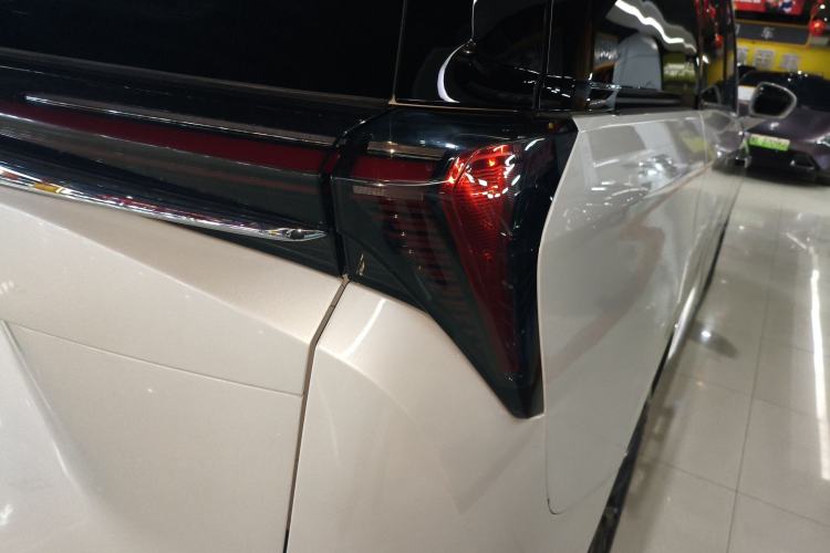 Used Buick GL8 2025 Lu Zun Deluxe Edition
