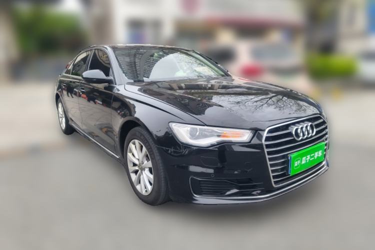 Used Audi A6L 2016 TFSI Technology Edition Front Right 45 Deg