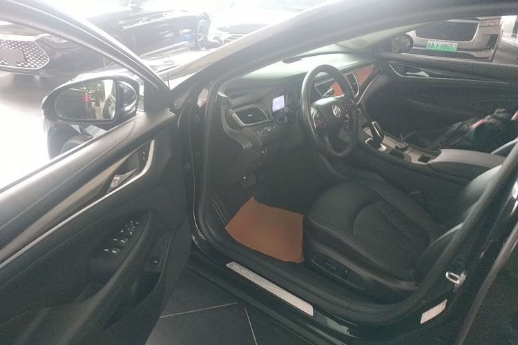 Used Buick LaCrosse 2019 28T Luxury Version
