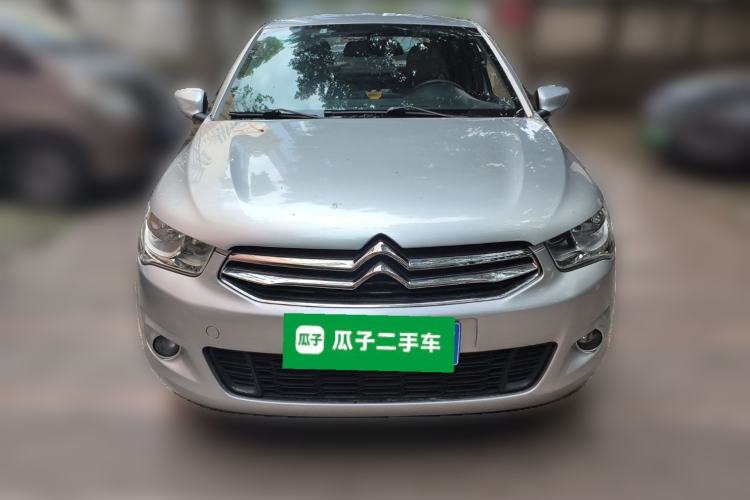 Used Citroen Elysee 2015 Zhishang Edition 1.6L Manual Fashion Model Front