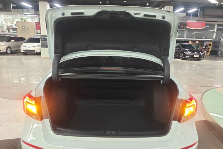 Used Honda Civic 2023 2.0L eHEV Pioneer Edition