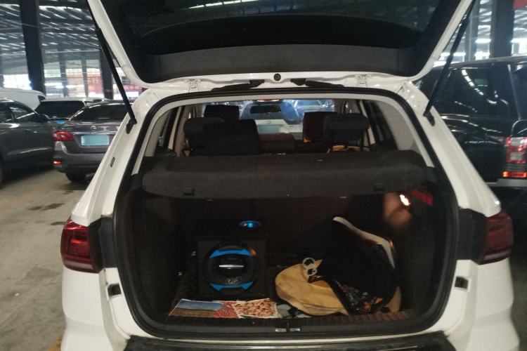 Used Volkswagen Tharu 2020 280TSI Two-Wheel Drive Trend Edition China VI Standard Trunk