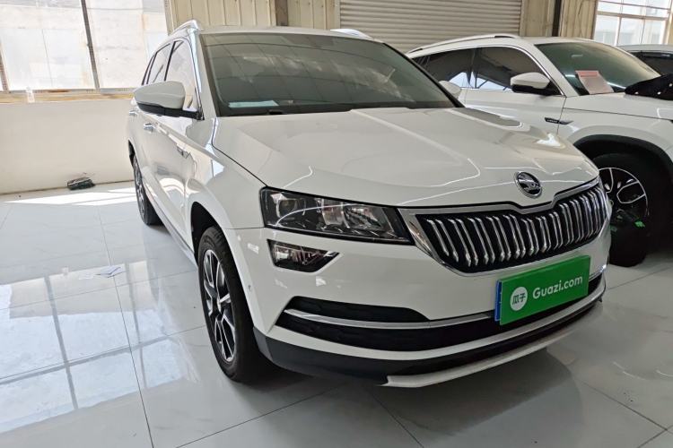 Used Skoda Karoq 2019 TSI280 Smart Drive Deluxe Edition China VI Standard Front Right 45 Deg