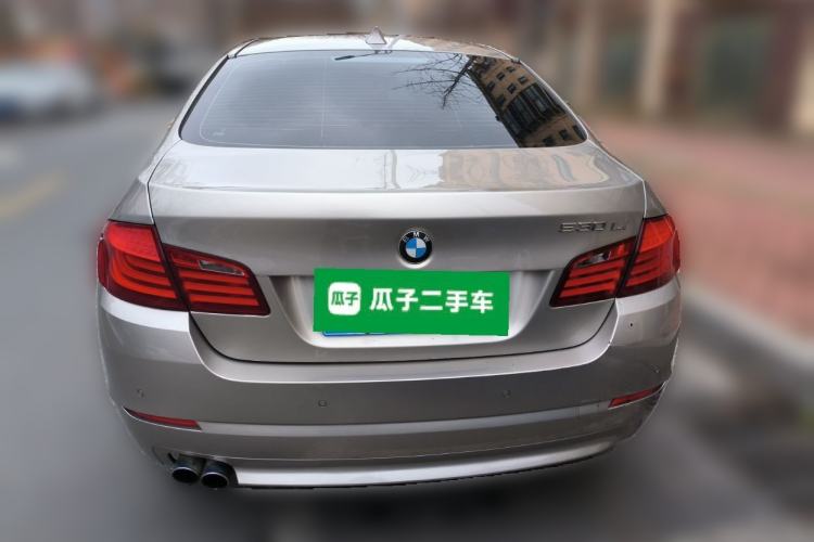 Used BMW 5 Series 2013 530Li Leading Model
