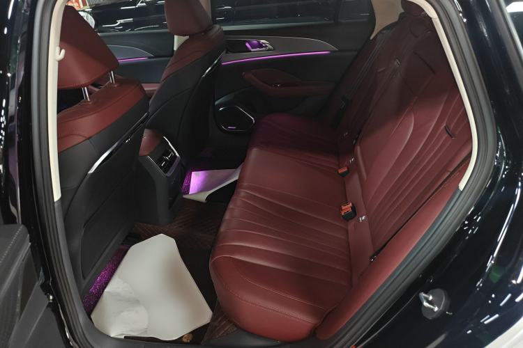 Used Hongqi H5 2023 2.0T Automatic Smart Connect Flagship Edition