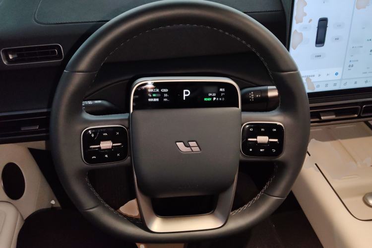 Used Li Auto MEGA 2025 Home Family Special Edition