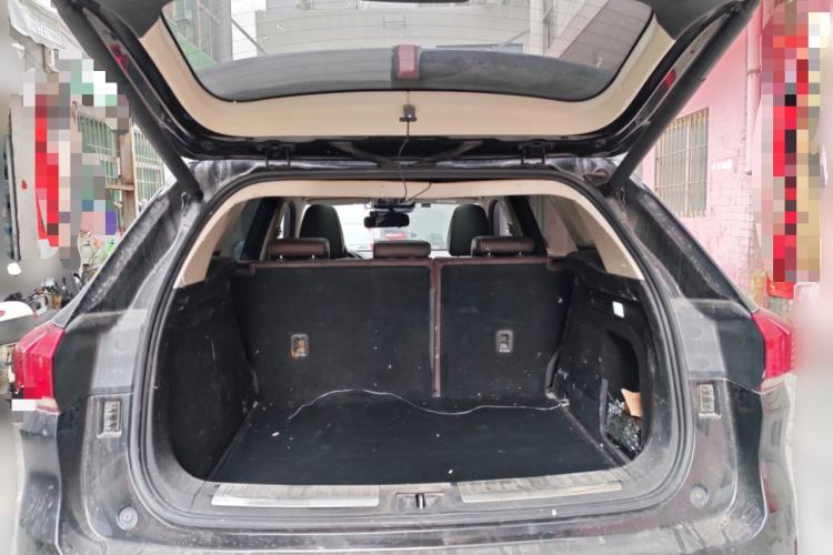 Used Wey VV6 2018 2.0T Two-Wheel-Drive Ultra-Luxury Version China V Standard
