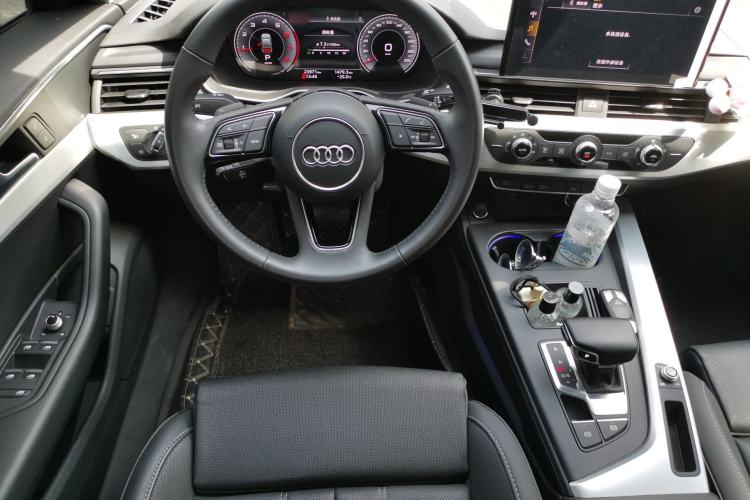 Used Audi A4L 2022 40 TFSI Fashion Dynamic Model
