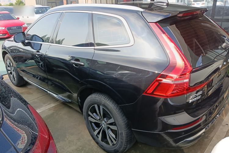 Used Volvo XC60 2023 B5 4x4 Smart Luxury Edition