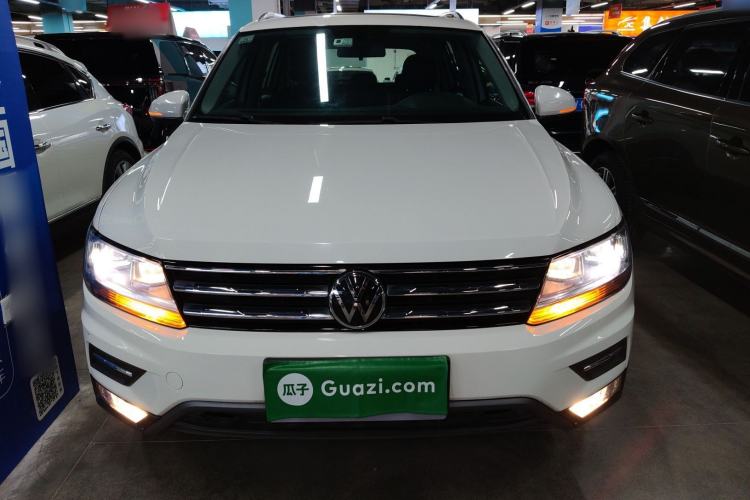 Used Volkswagen Tiguan L 2021 330TSI Automatic Two-Wheel Drive Smart Edition
