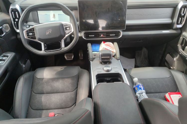 Used JETOUR Traveler 2023 2.0T All-Wheel-Drive CrossPRO
