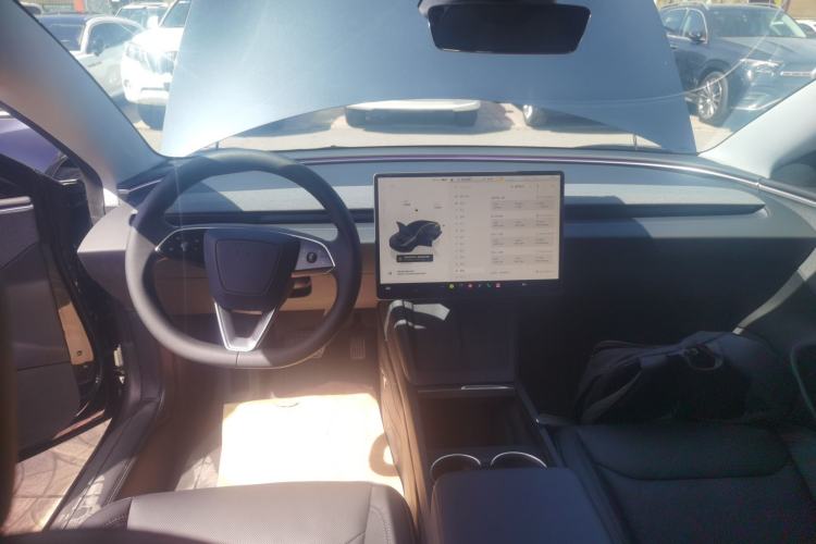 Used Tesla Model 3 2023 Rear-Wheel-Drive Version