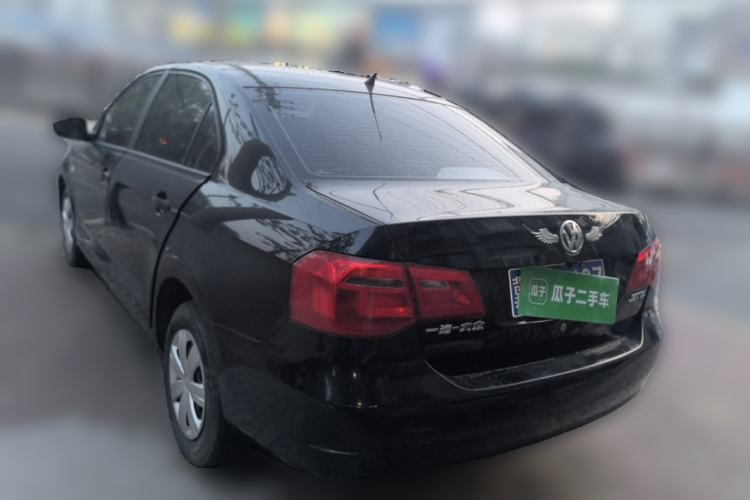 Used Volkswagen Jetta 2013 1.4L Manual Fashion Model
