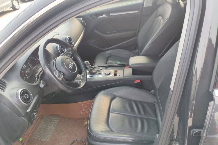 Used Audi A3 2014 Sportback 35 TFSI Automatic Comfort Model
