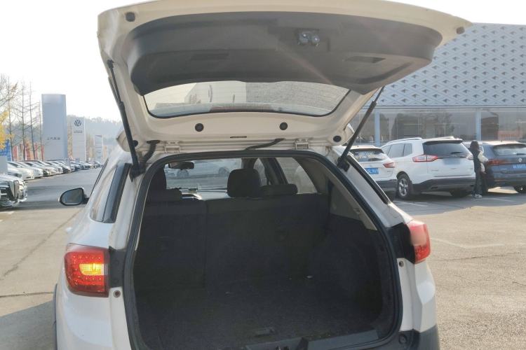 Used Dongfeng Aeolus AX3 2016 1.5L Manual ZhiKu Model