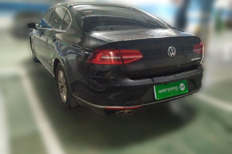 Used Volkswagen Magotan 2017 280TSI DSG Comfort Model Rear Left 45 Deg