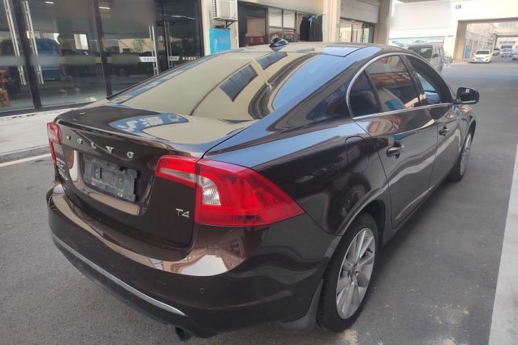 Used Volvo S60 2017 S60L T4 Smart Range Edition