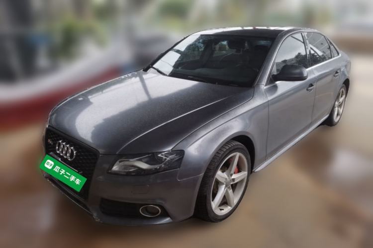Used Audi A4L 2012 2.0 TFSI automatic Comfort trim level