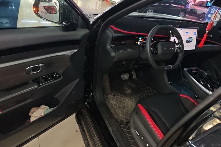 Used JETOUR Dashing i-DM 2023 1.5T DHT Lightning 01
