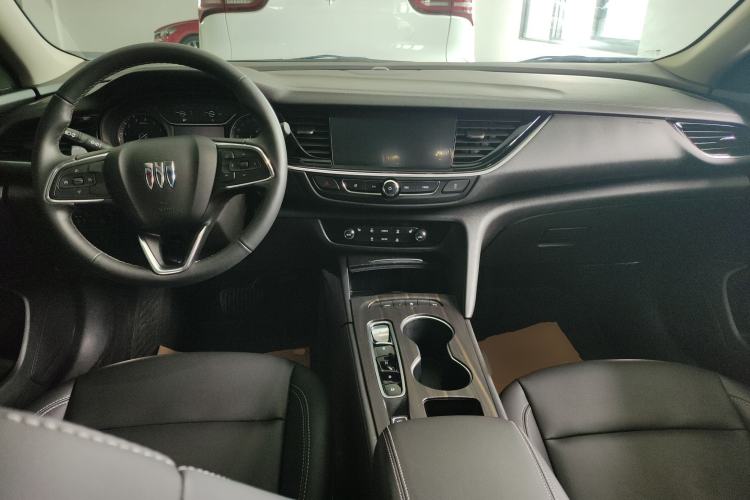 Used Buick Regal 2024 25T Deluxe Edition