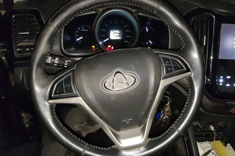 Used CHANGAN OSHAN CX70 2016 1.6L Manual Smart Connect Version