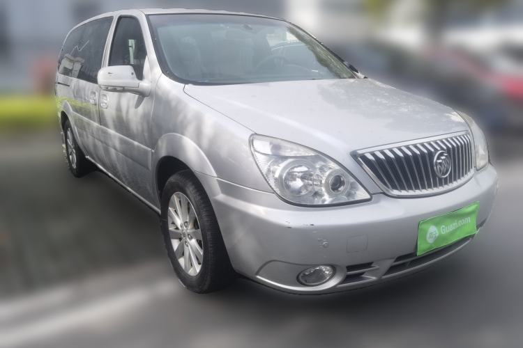 Used Buick GL8 2013 2.4L Comfort Edition Front Right 45 Deg